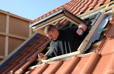 Pose de fenêtres de toit Velux à Sousville